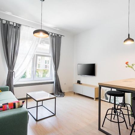 Go2Zagreb Chick Apartment Private Parking Available Zewnętrze zdjęcie